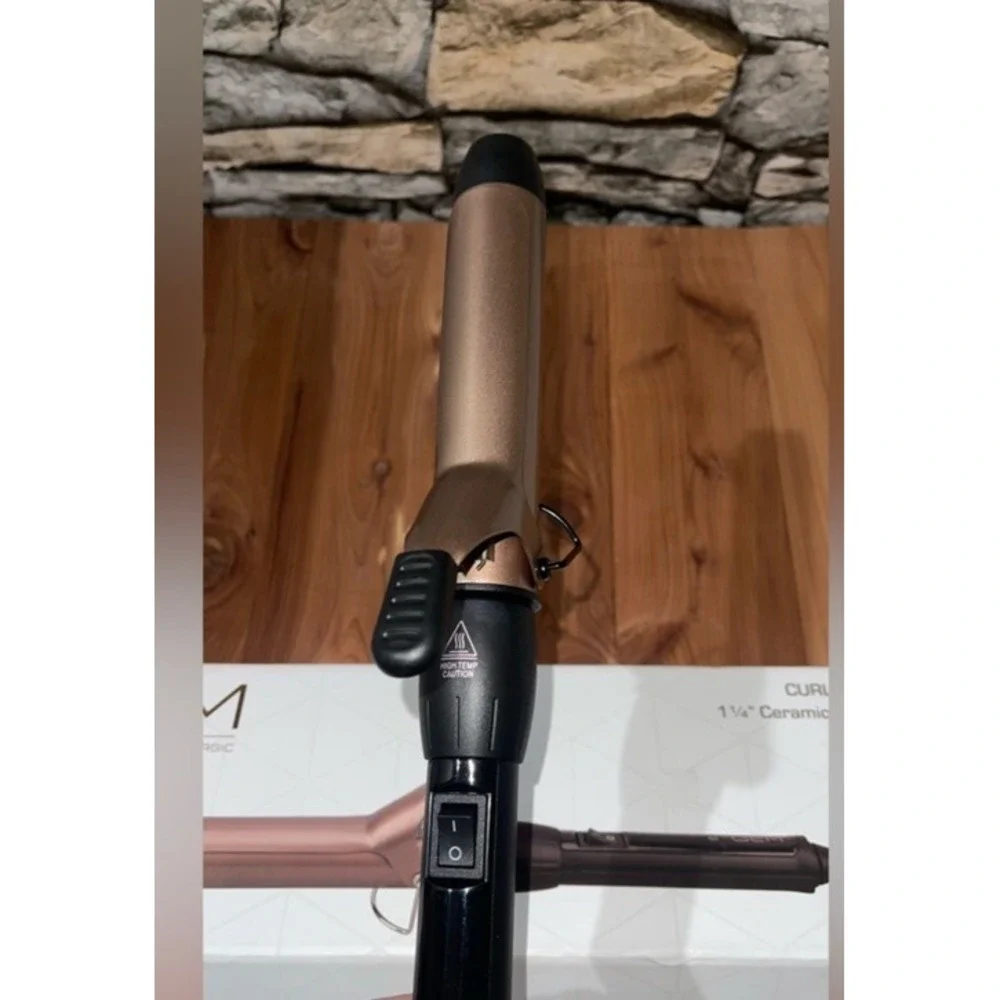 GEM CURL DESIGNER Ceramic Curling Iron -1 1/4 Barrel Rose Gold